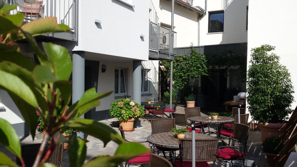Hotel-Restaurant Pfaelzer Hof Edenkoben Ngoại thất bức ảnh