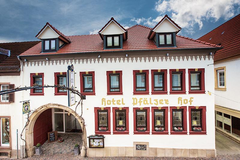 Hotel-Restaurant Pfaelzer Hof Edenkoben Ngoại thất bức ảnh