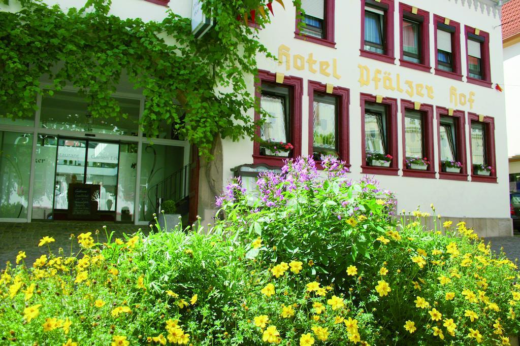 Hotel-Restaurant Pfaelzer Hof Edenkoben Ngoại thất bức ảnh